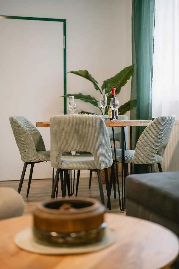 2-Zimmer Themen-Apartment Im Zentrum, Naehe Oper Bayreuth 0*,